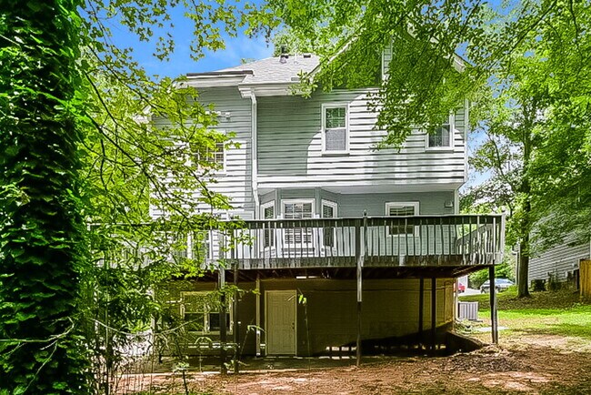 Building Photo - 3091 Ashbury Ln