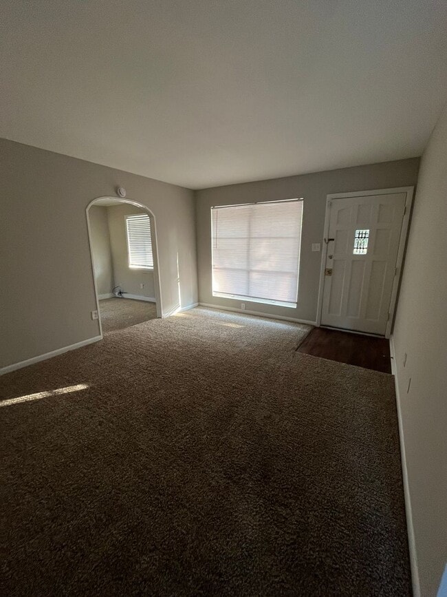 Building Photo - 718 Atlanta St