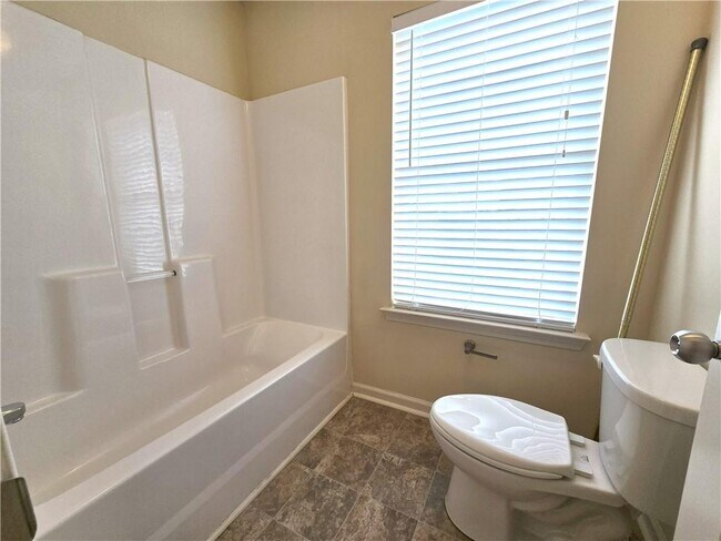 Building Photo - 2389 Centenary Way Ct