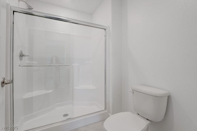 Building Photo - 933 Watford Pl