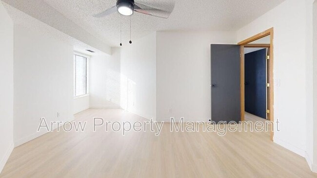 Building Photo - 205 E Arbor Ave