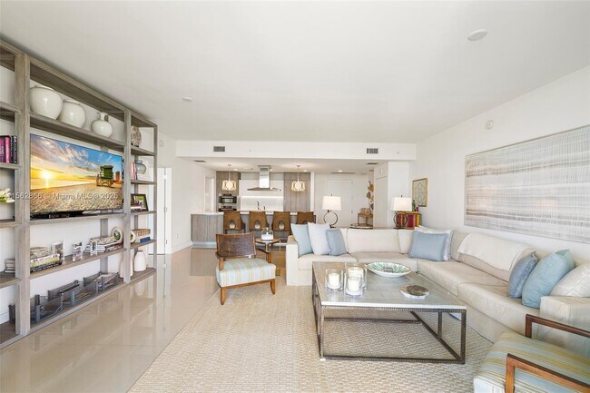 Building Photo - 360 Ocean Dr