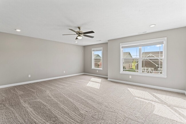 Building Photo - Fenced Yard, Zionsville Schools, Pet Friendly