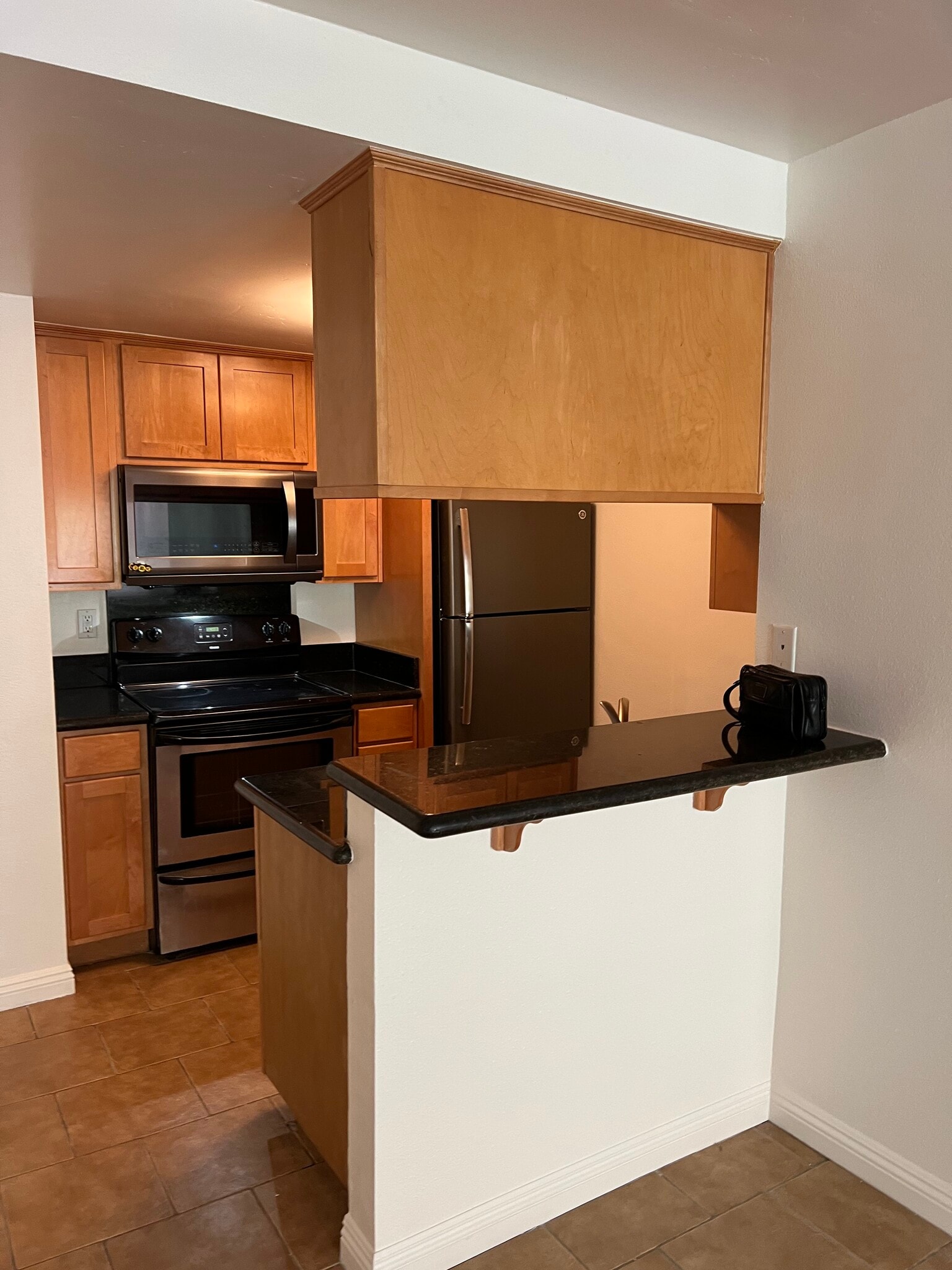 Kitchen - 5540 Lindo Paseo