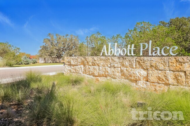 Building Photo - 13630 Paxton Blvd