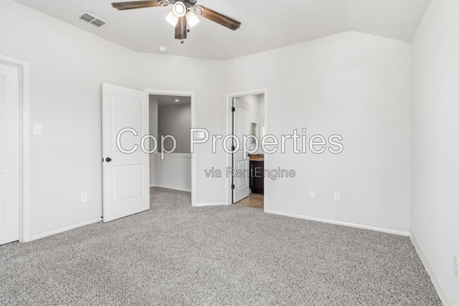 Building Photo - 7010 Micayla Cv