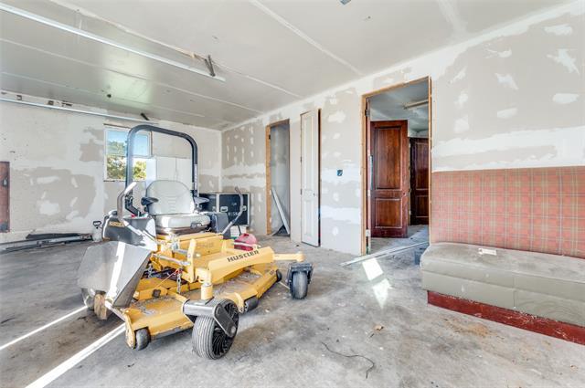 Building Photo - 3275 FM428