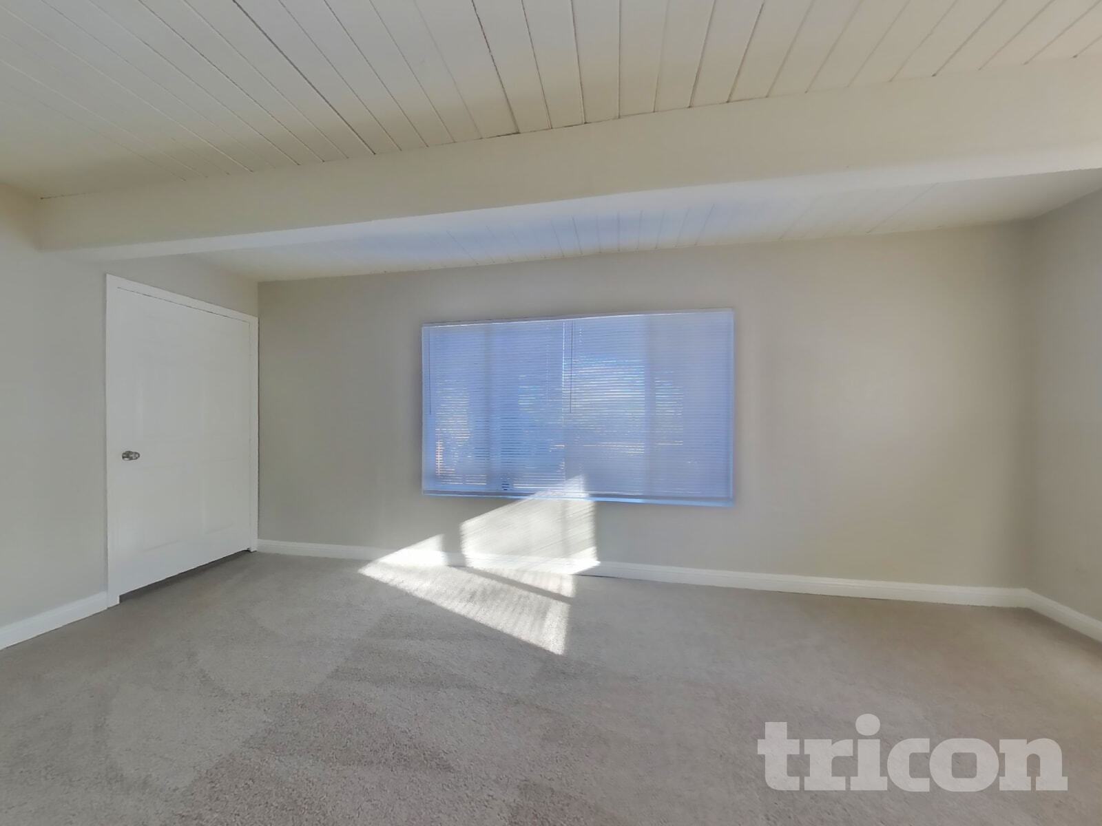 Building Photo - 500 Shaddick Dr