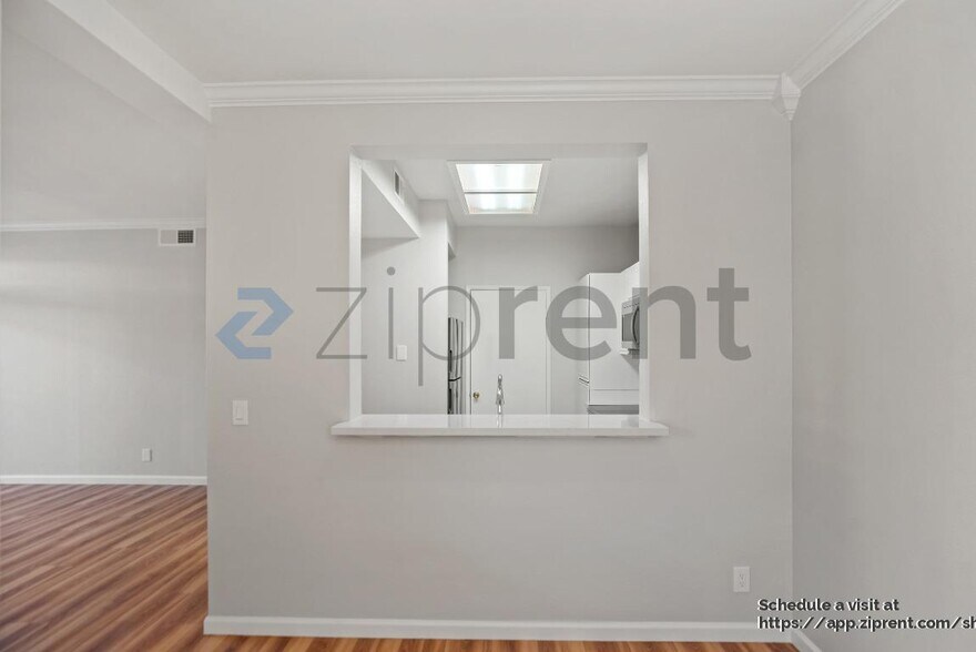 Building Photo - 7054 Dublin Meadows St