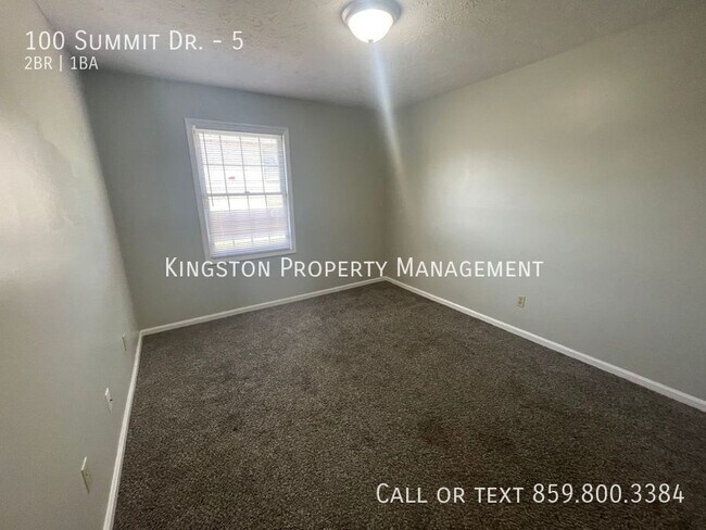 Primary Photo - 100 Summit Dr