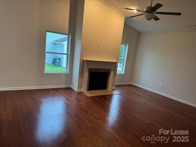 Building Photo - 5075 Meanna Drive