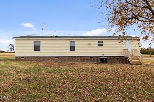 Building Photo - 1385 Live Oak Rd