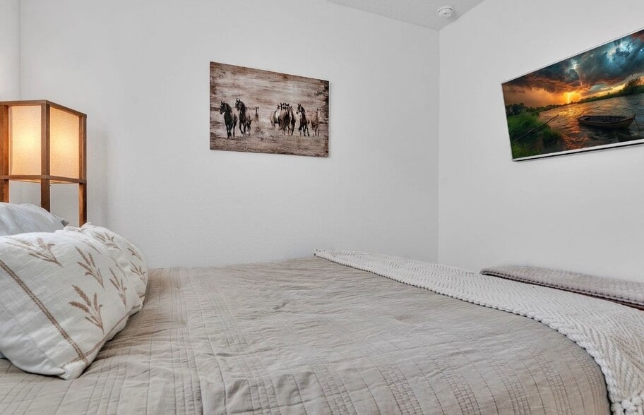 Building Photo - 1371 Vallecito Ct NW