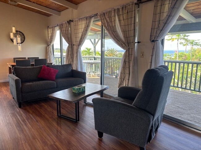 Building Photo - 75-177 Kalani St