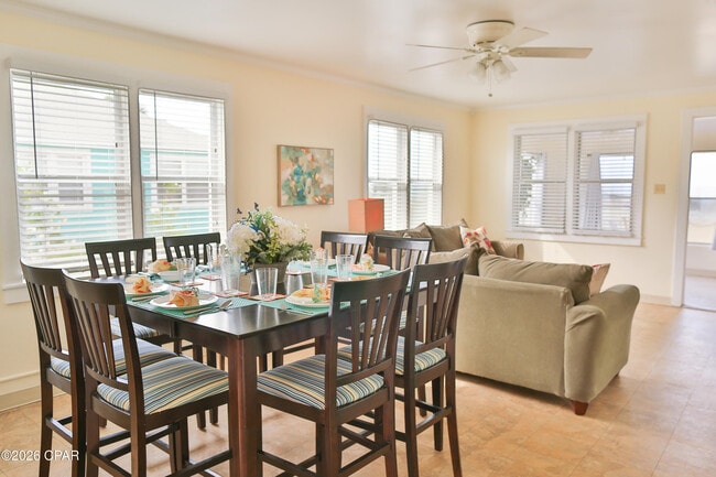 Building Photo - 13307 Oleander Dr