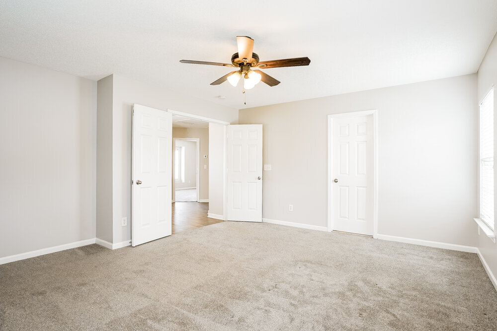 Building Photo - 3112 Olustee Dr