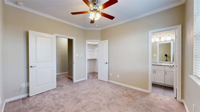 Building Photo - 2157 Big River St