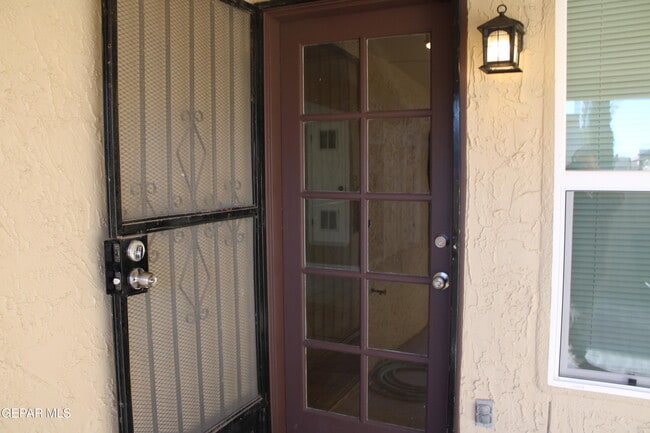 Building Photo - 3120 Voss Dr