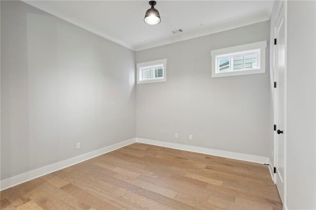 Building Photo - 1009 Fendley St