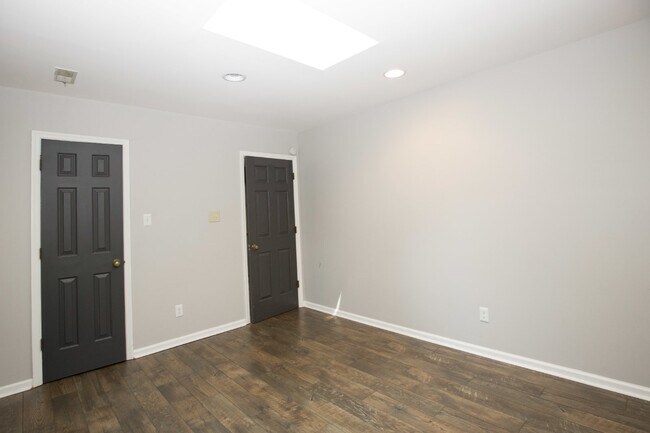 Building Photo - "3-Bedroom Home on Fox Hunt Lane in Southern Pines – Cozy Living Awaits!"