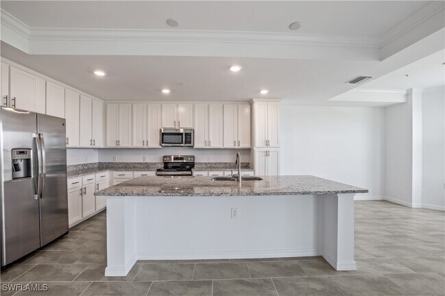 Building Photo - 43060 Greenway Blvd