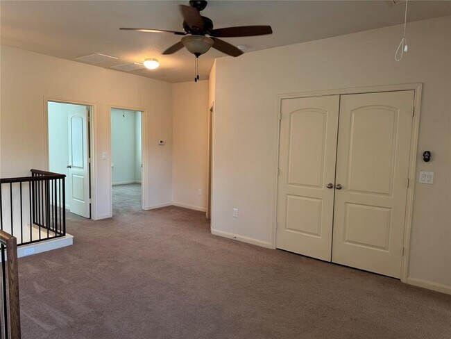 Building Photo - 1620 Bryant Dr