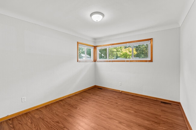 Building Photo - 5323 Winona Dr