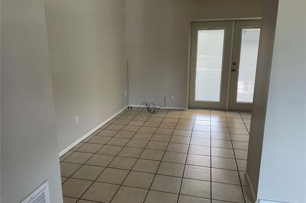 Building Photo - 2753 Foxdale Dr