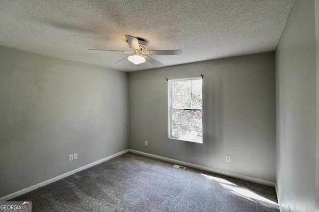 Building Photo - 195 Shalloway Dr NE