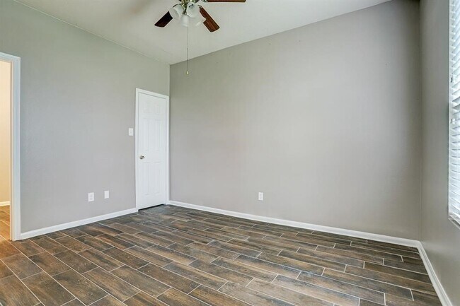 Building Photo - 29362 Alba Rose Dr