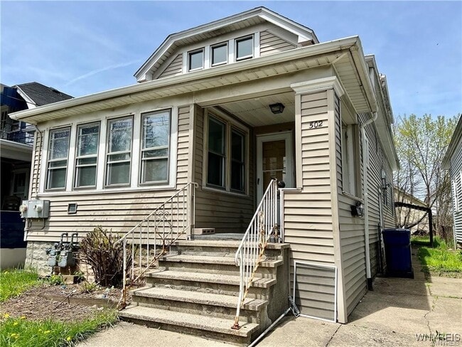 Primary Photo - 502 Lisbon Ave