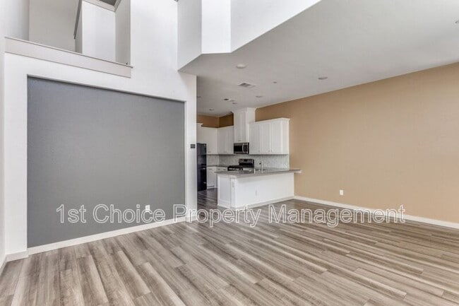 Building Photo - 6481 Iron Horse Blvd