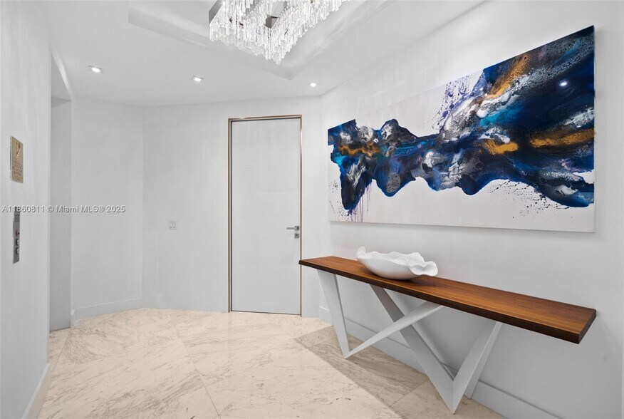 Building Photo - 10295 Collins Ave