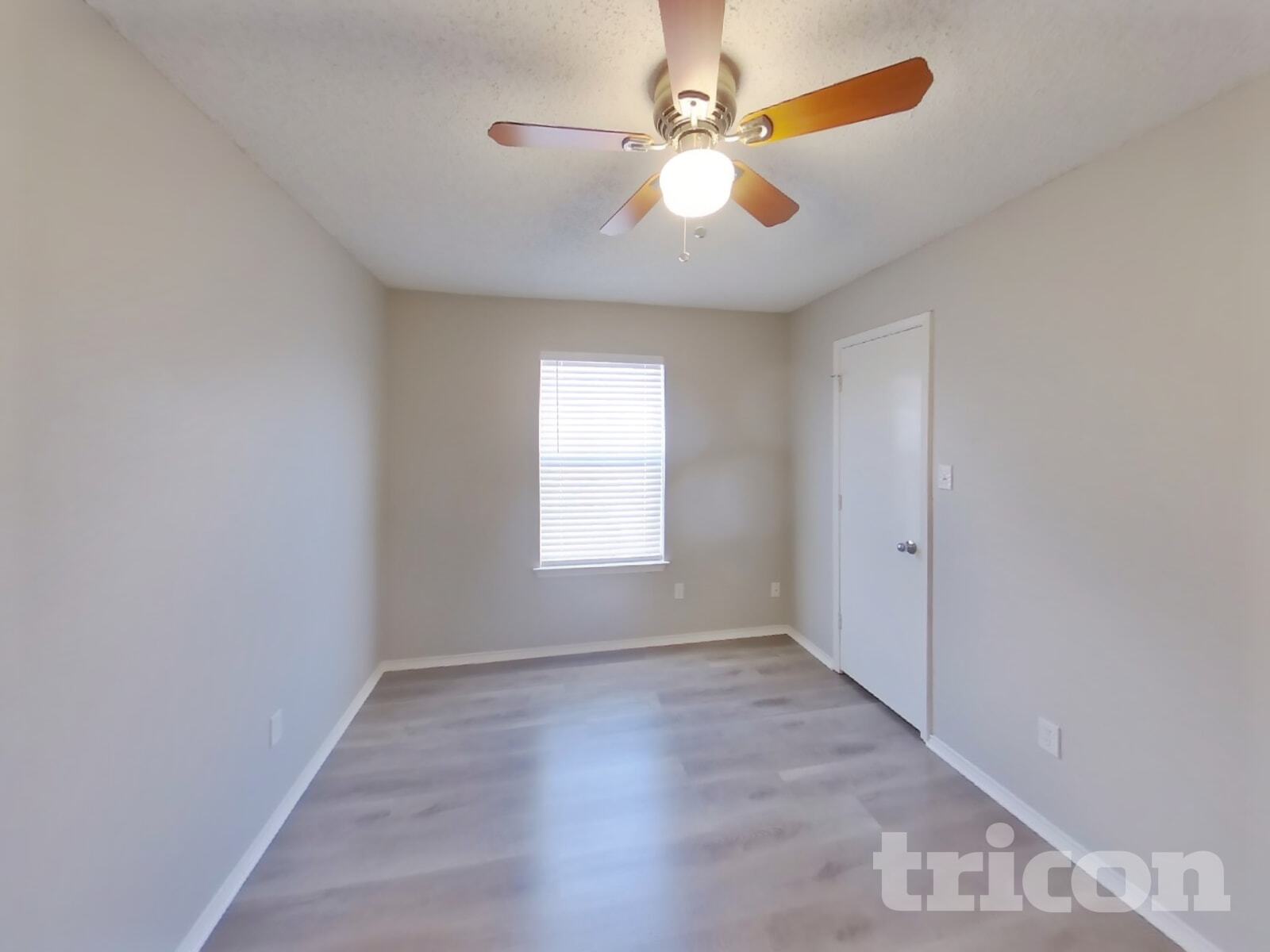 Building Photo - 327 Moss Hill Dr