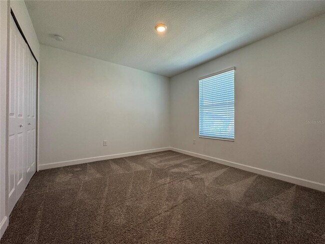 Building Photo - 9161 Cut Shot Dr