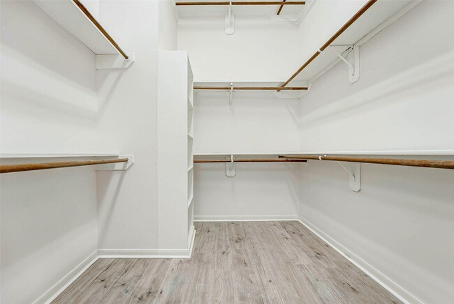 Building Photo - 10615 Indian Paintbrush Ln
