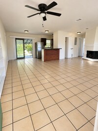 Building Photo - 120 Dirksen Dr
