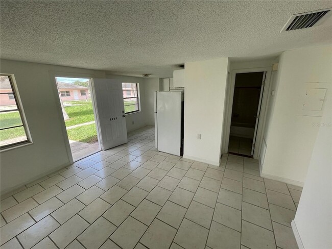 Building Photo - 5321 Avery Rd