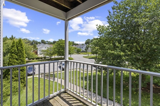 Building Photo - Coming Soon! Beautiful 2nd Floor Condo End Unit! Off of Route MD 100 & Close to MD Commuter Routes!