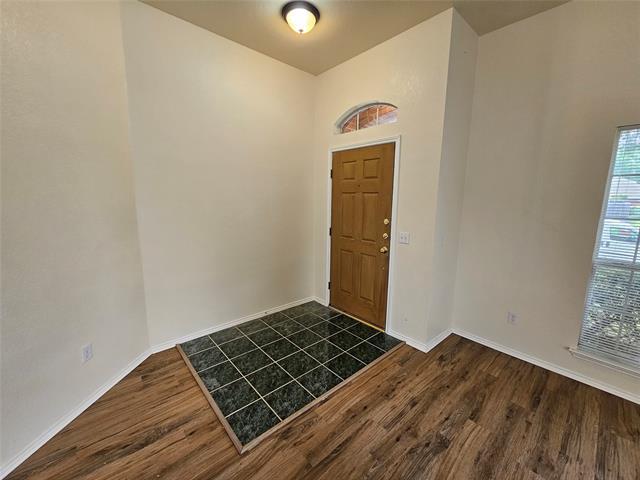 Building Photo - 4320 Palmdale Dr