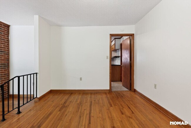 Building Photo - Peaceful 3BR Rancher Retreat on Wooded Lot