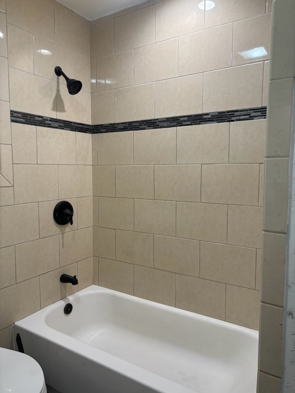 Building Photo - 46 Outwater Ln