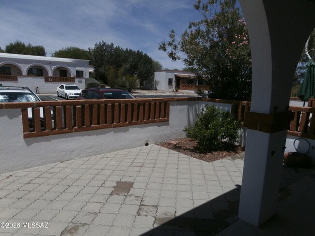 Building Photo - 133 S Paseo Pena