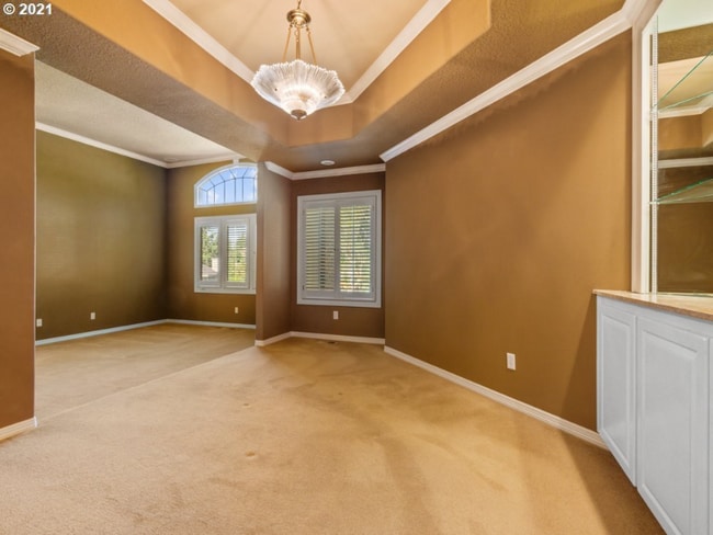 Building Photo - 2080 Wellington Dr