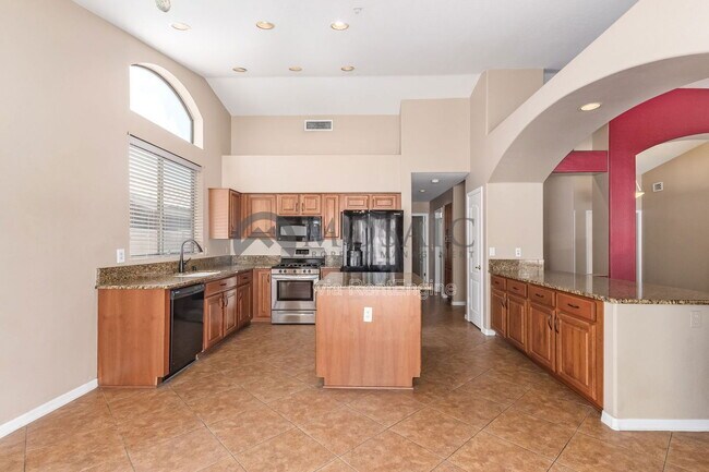Building Photo - 13719 N 93rd Way