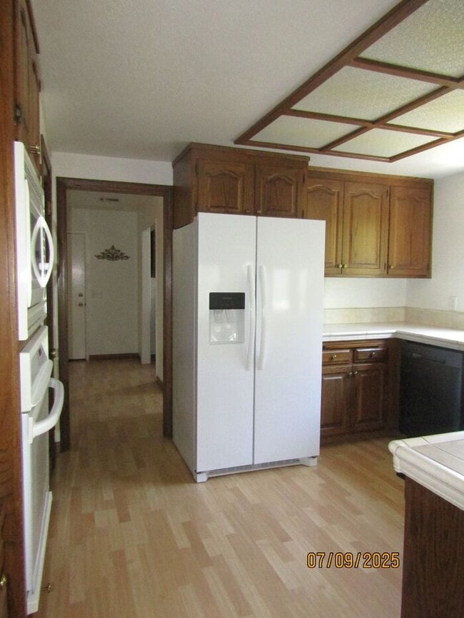Building Photo - Beautiful Single Story Home in Great Santa...