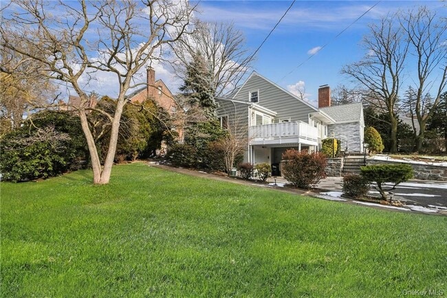 Building Photo - 6 Club Way