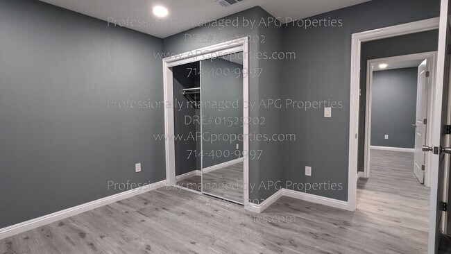 Building Photo - 7432 Franklin St