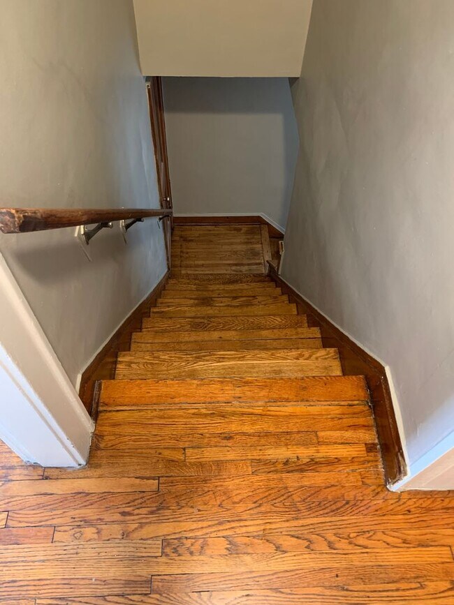 Building Photo - 1094-96 S. Ohio Ave