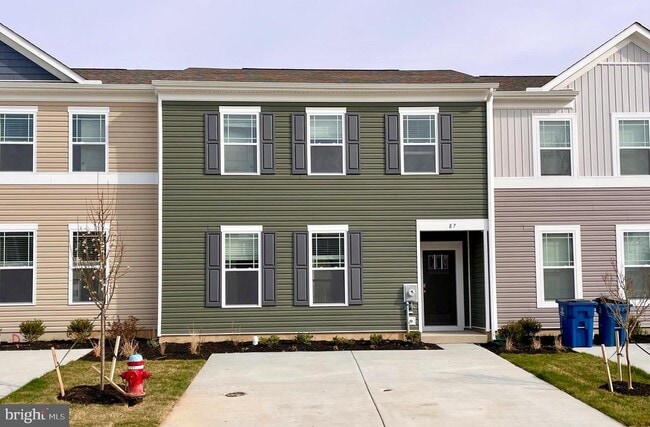Building Photo - 87 Filbert Dr